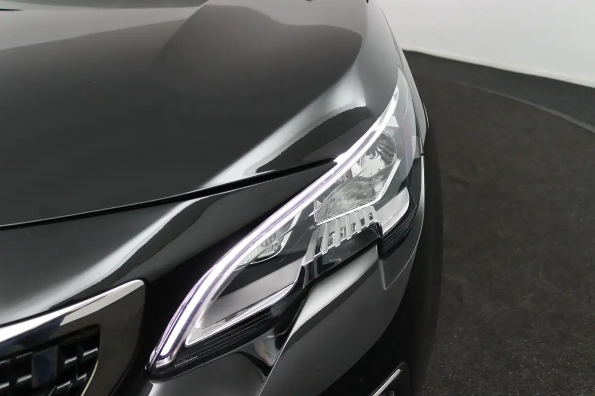 1.2 Allure*130PK*ECC*CRUISE*NAVI*CARPLAY*