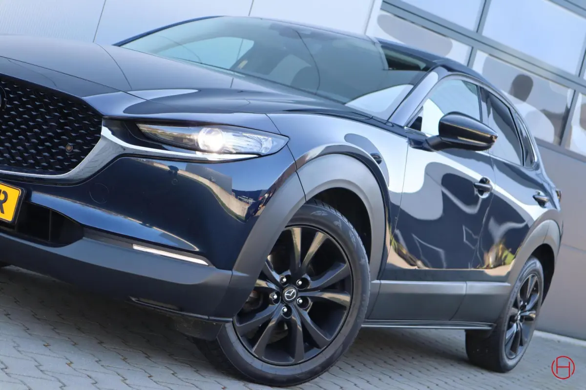 2.0 e-SkyActiv-G M Hybrid / 1e EIG / Camera / PDC / Cruise