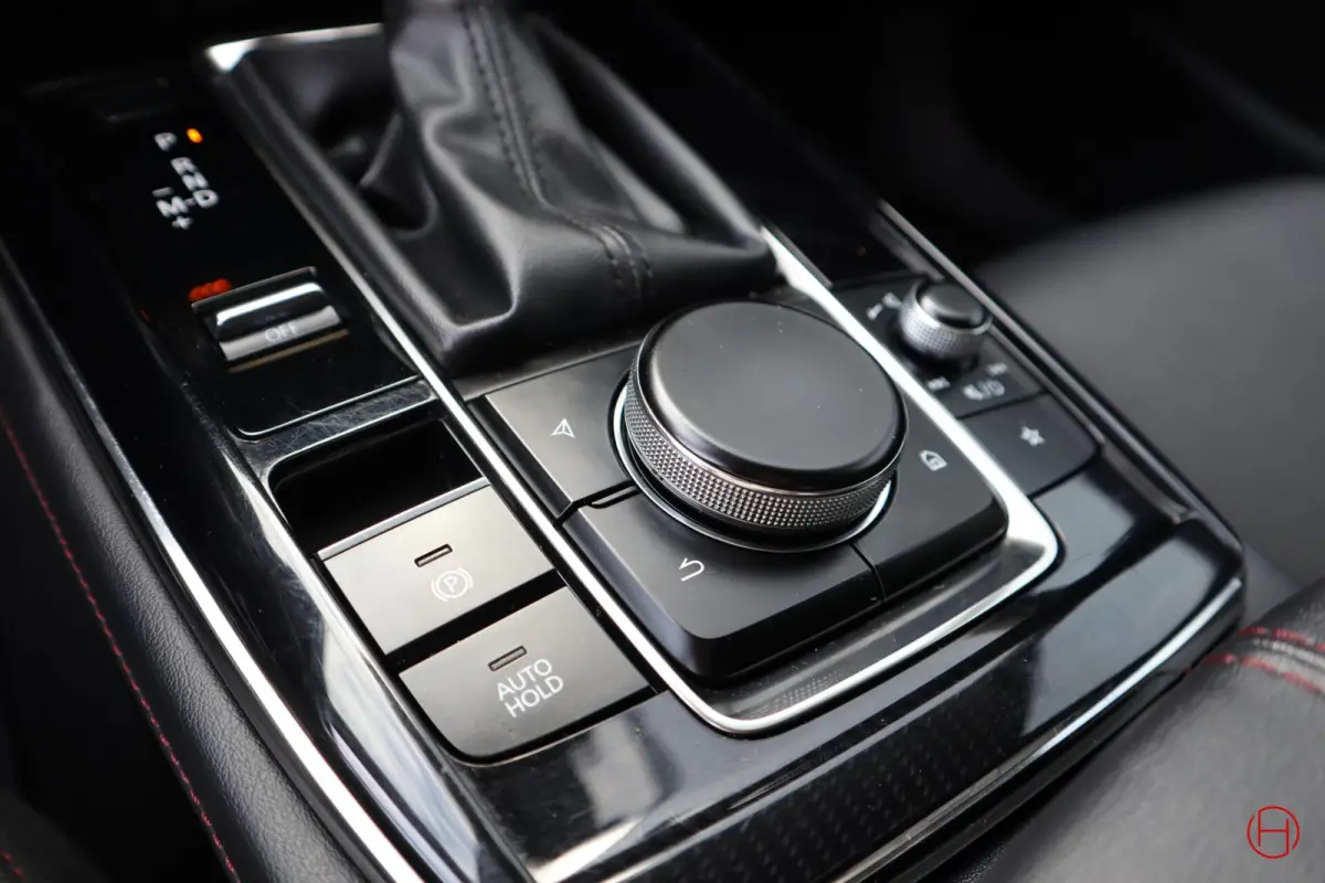 2.0 e-SkyActiv-G M Hybrid / 1e EIG / Camera / PDC / Cruise