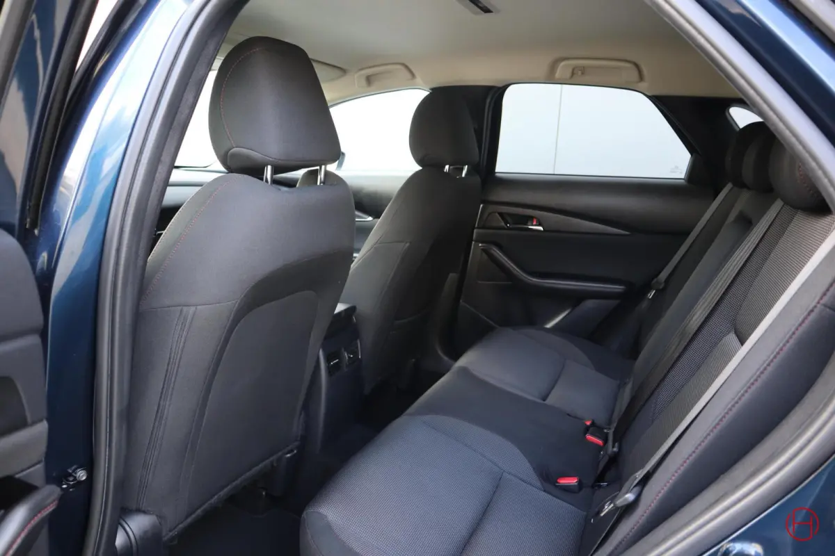 2.0 e-SkyActiv-G M Hybrid / 1e EIG / Camera / PDC / Cruise