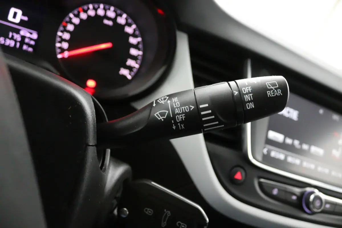 1.2 Turbo Edition 2020*ECC*CRUISE*CAM*CARPLAY*
