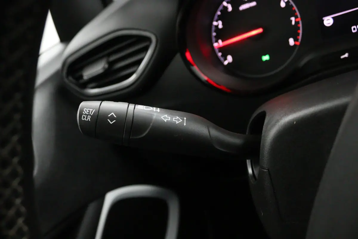 1.2 Turbo Edition 2020*ECC*CRUISE*CAM*CARPLAY*