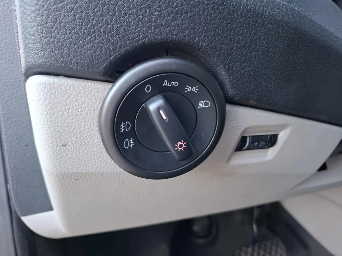 2.0 TDI L2H1 Highline DUBBELE SCHUIFDEUR / AIRCO / CRUISE CONTROLE / TREKHAAK