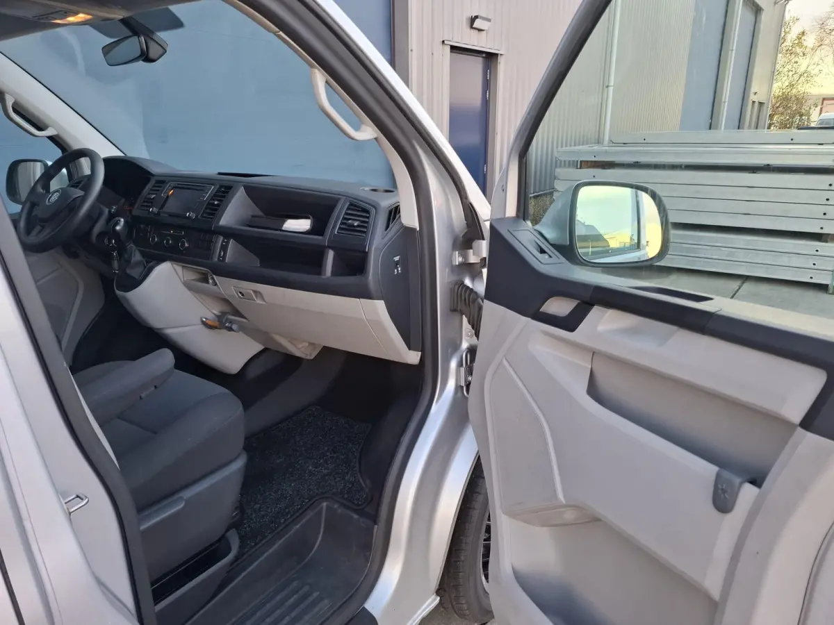 2.0 TDI L2H1 Highline DUBBELE SCHUIFDEUR / AIRCO / CRUISE CONTROLE / TREKHAAK