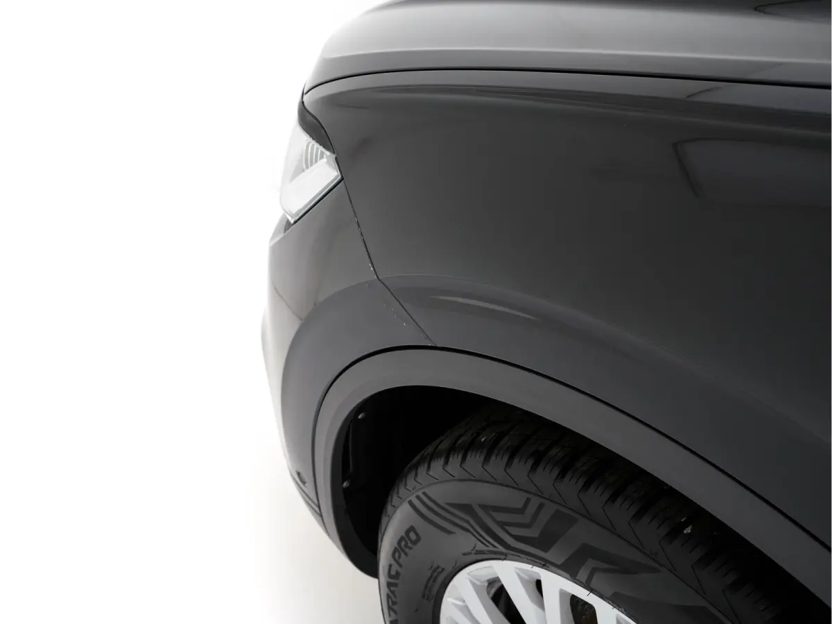3.0 TDI R-Line (INCL-BTW) Aut. *LEATHER | FULL-LED | BLIND-SPOT | HEATED-COMFORTSEATS | AIR-SUSPENSION | KEYLESS | CAMERA | NAVI-FULLMAP | PRIVACY-GLASS | ADAPTIVE-CRUISE |  SHIFT-PADDLES | 
