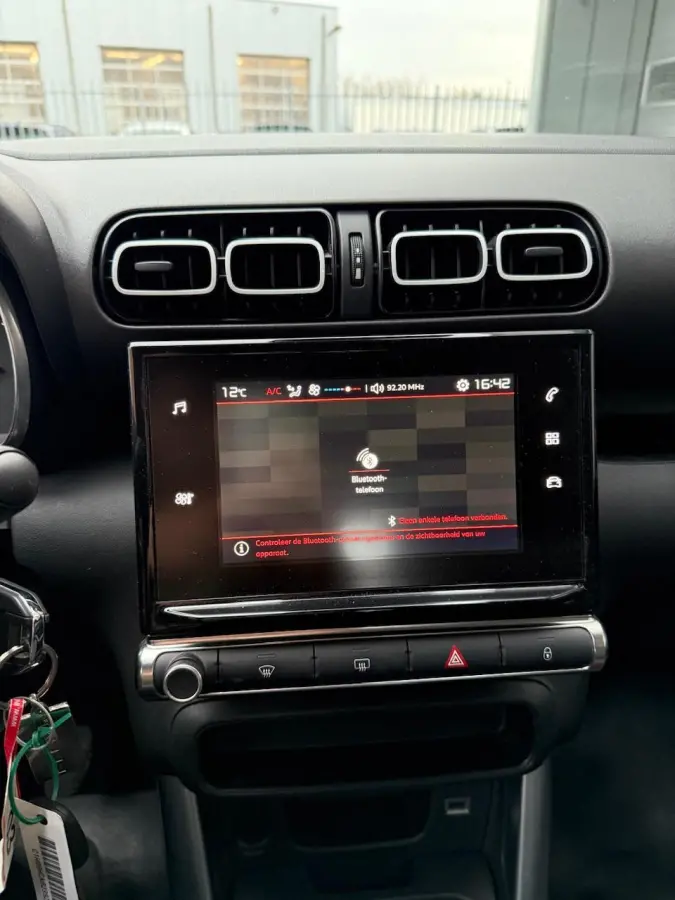 1.2 Benzine | Cruise control | Hoge instap | Bluetooth