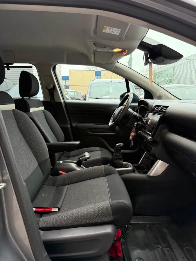 1.2 Benzine | Cruise control | Hoge instap | Bluetooth