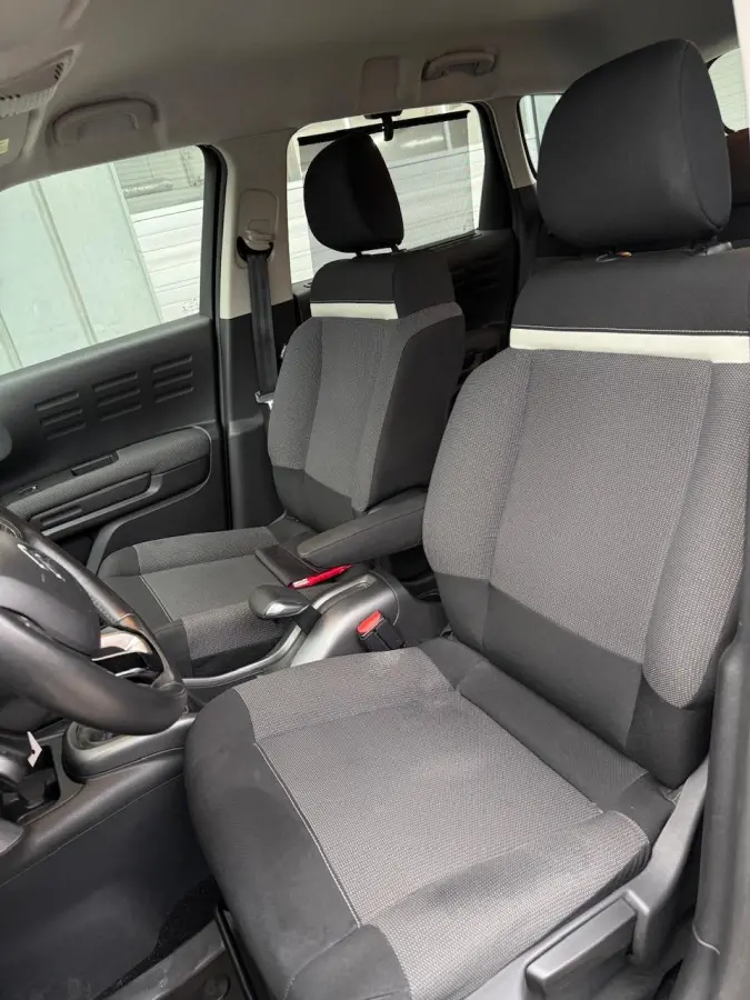 1.2 Benzine | Cruise control | Hoge instap | Bluetooth