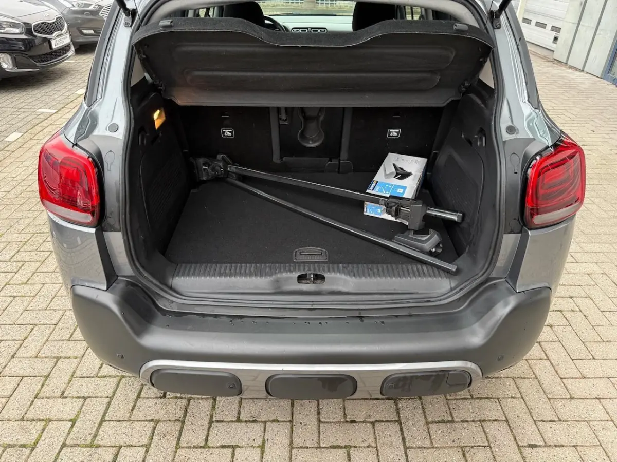 1.2 Benzine | Cruise control | Hoge instap | Bluetooth