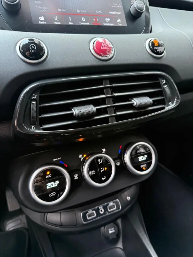 1.0 Benzine | Lage km's| Camera | Xenon | Navigatie