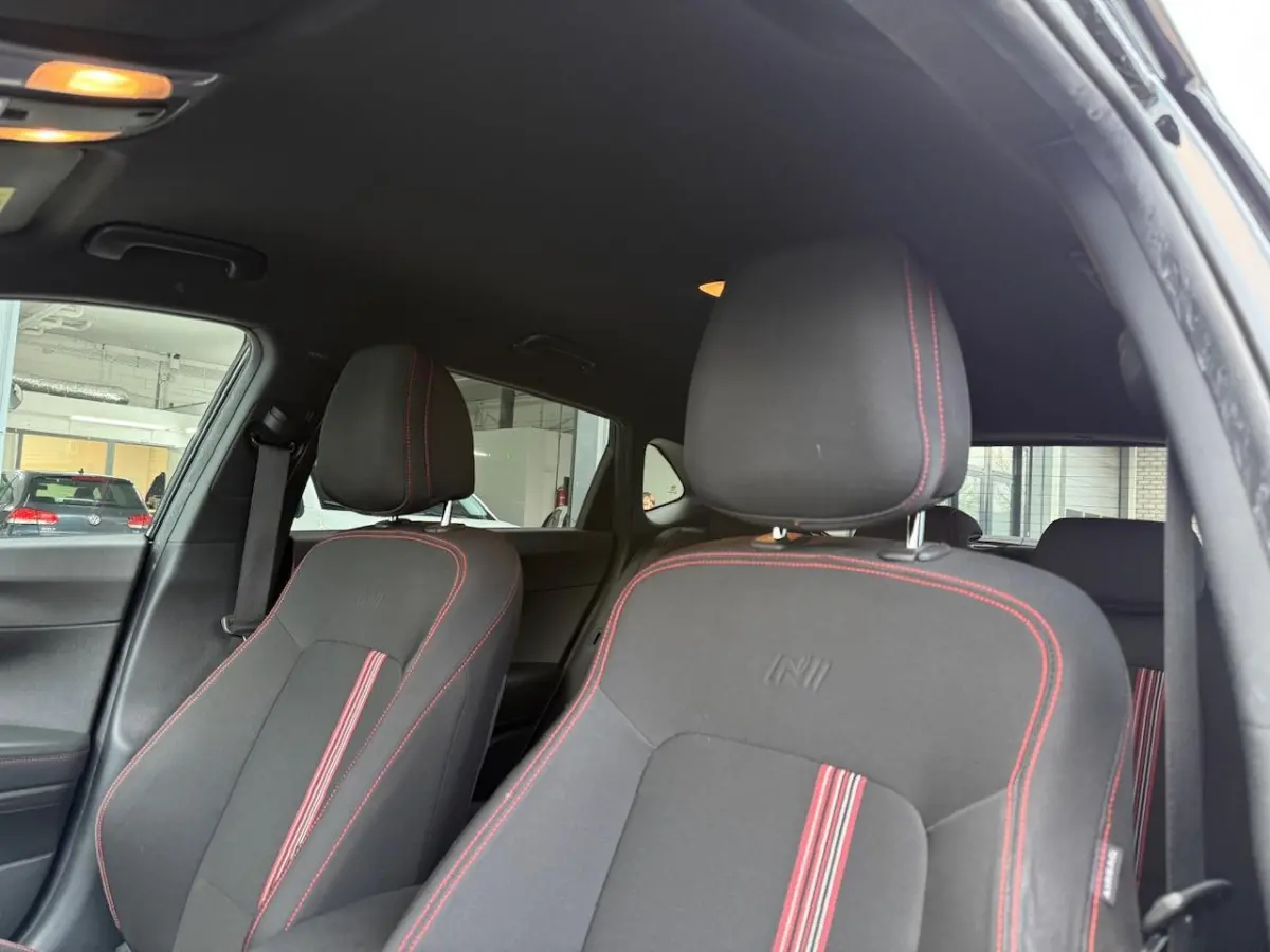1.0 Benz + Elek | N-Line | Aut | Camera | Xenon