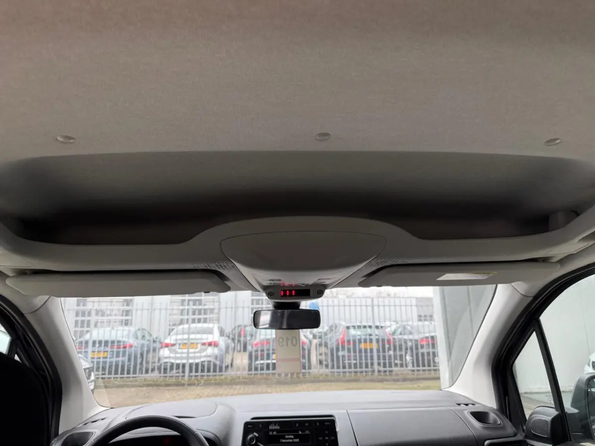 1.2 Benzine | Bluetooth | 5 zitplaatsen