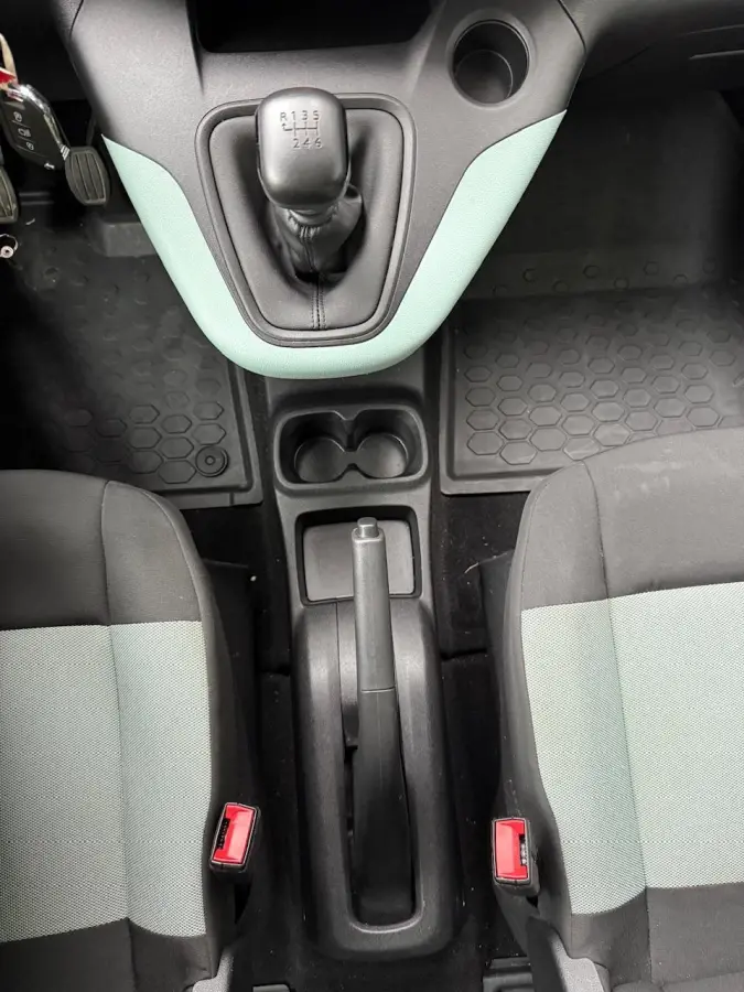 1.2 Benzine | Bluetooth | 5 zitplaatsen
