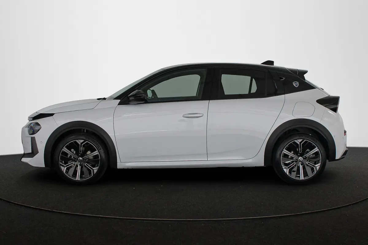1.2 Turbo Hybrid HF Line / Full Operationele Lease €565,- ex btw!