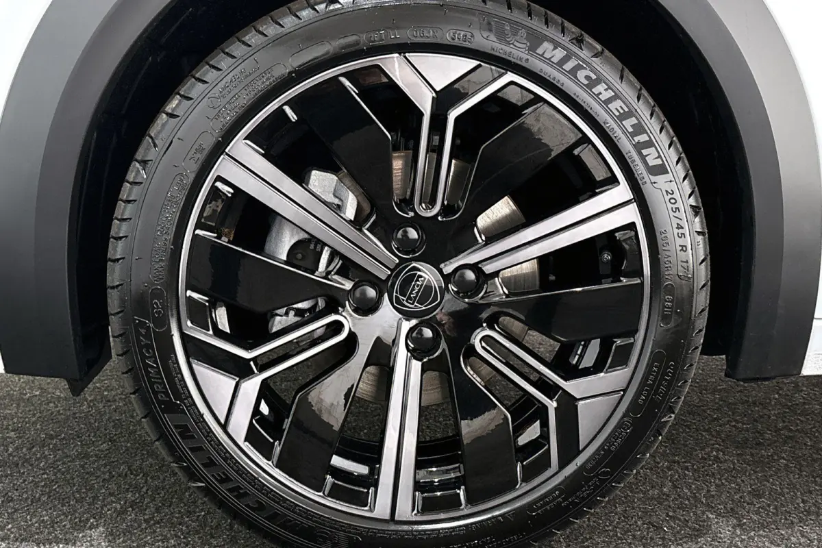 1.2 Turbo Hybrid HF Line / Full Operationele Lease €565,- ex btw!