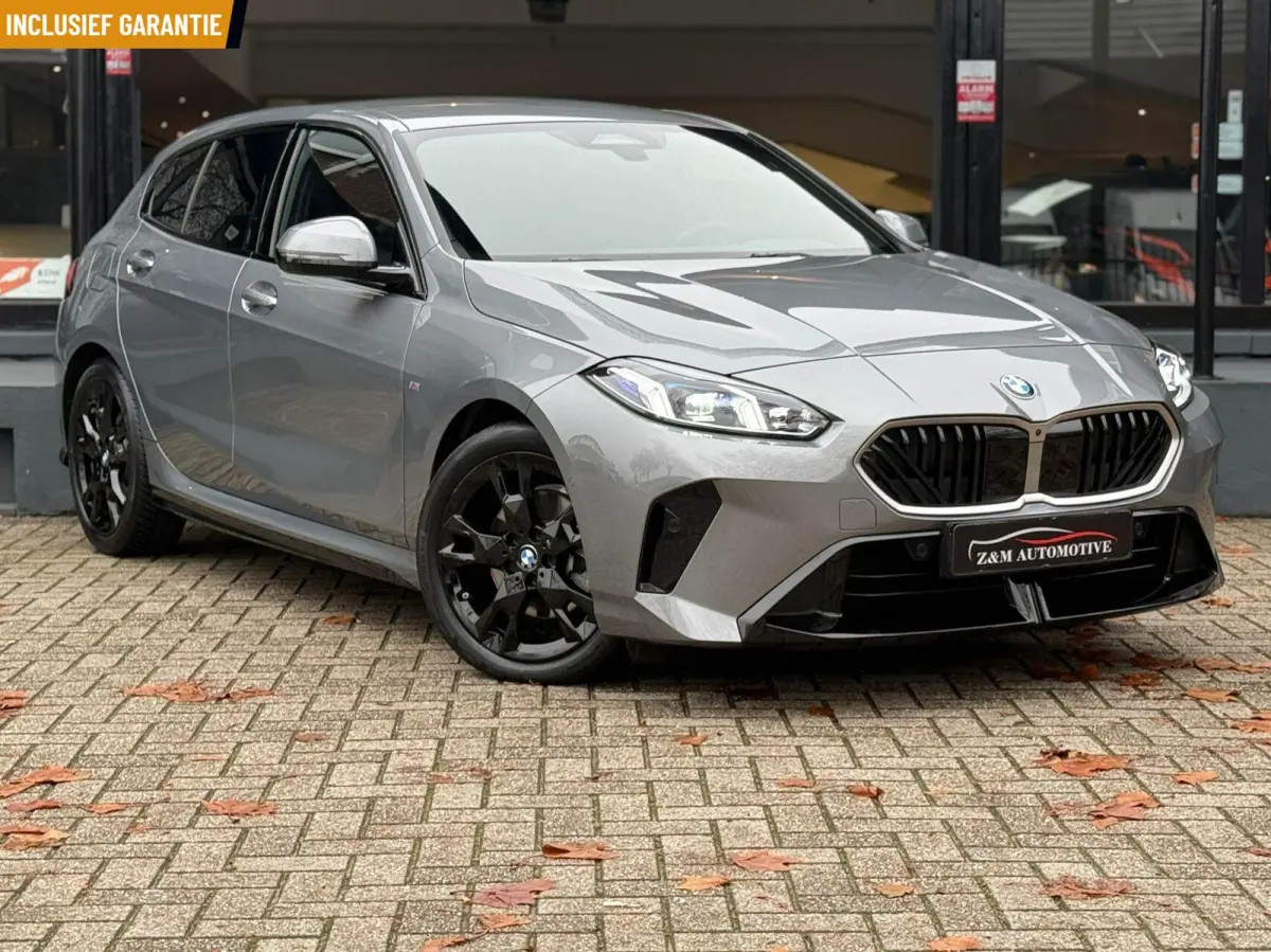 120 M Sport Design Edition Aut*Led*Navi*360*