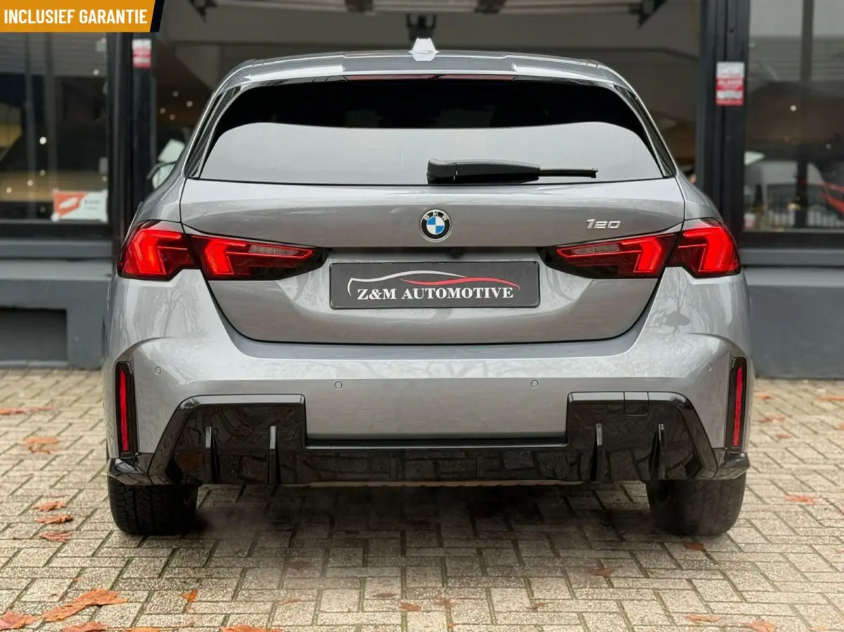 120 M Sport Design Edition Aut*Led*Navi*360*