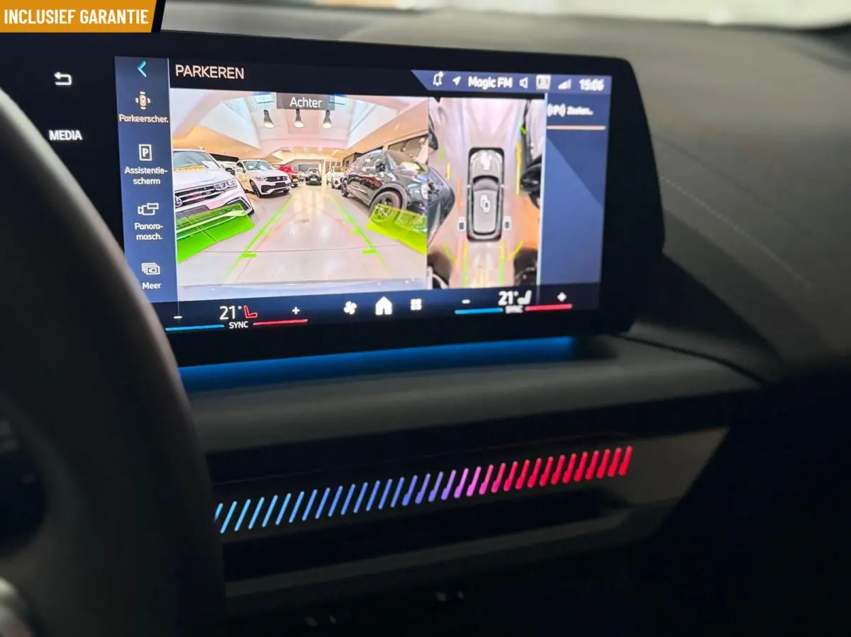 120 M Sport Design Edition Aut*Led*Navi*360*
