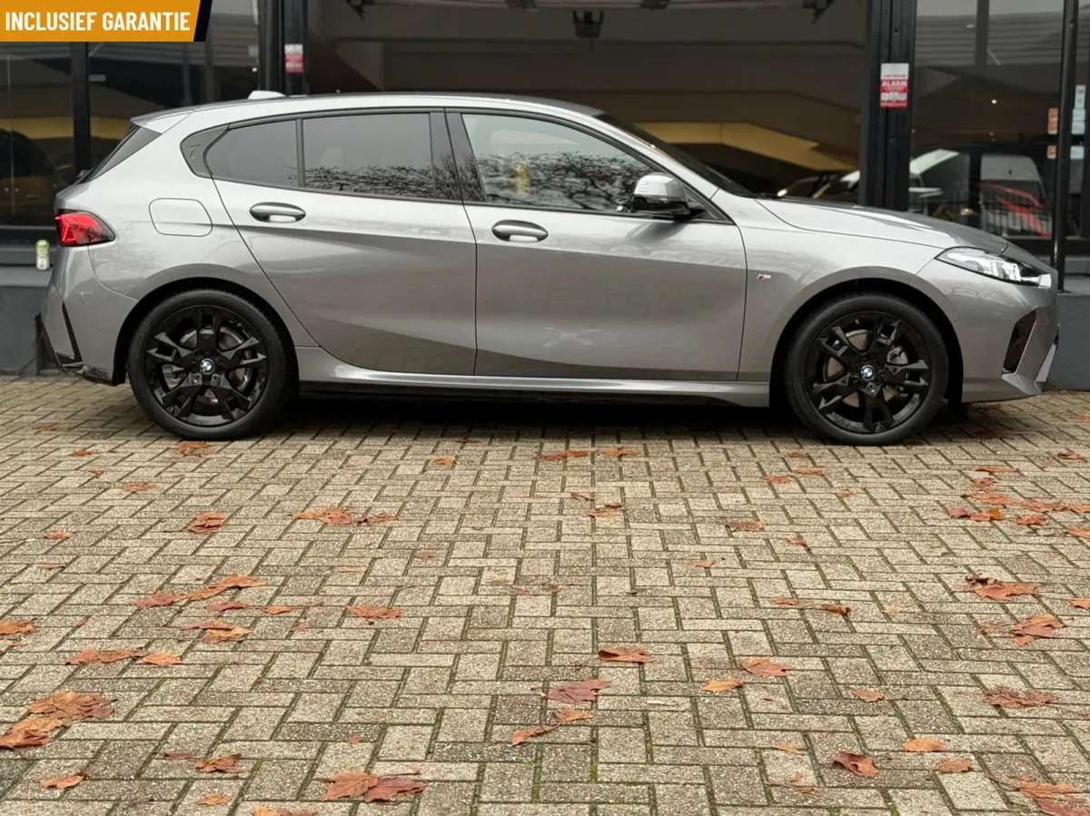 120 M Sport Design Edition Aut*Led*Navi*360*