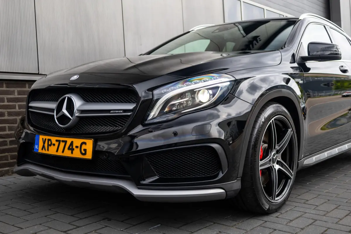 45 AMG 361 pk 4MATIC AMG-Sportpakket / Xenon/ Schaal-Stoelen/ Stoel.Verw/ Park.Sens/ Climate/ Cruise-Controle/ 19'' LMV