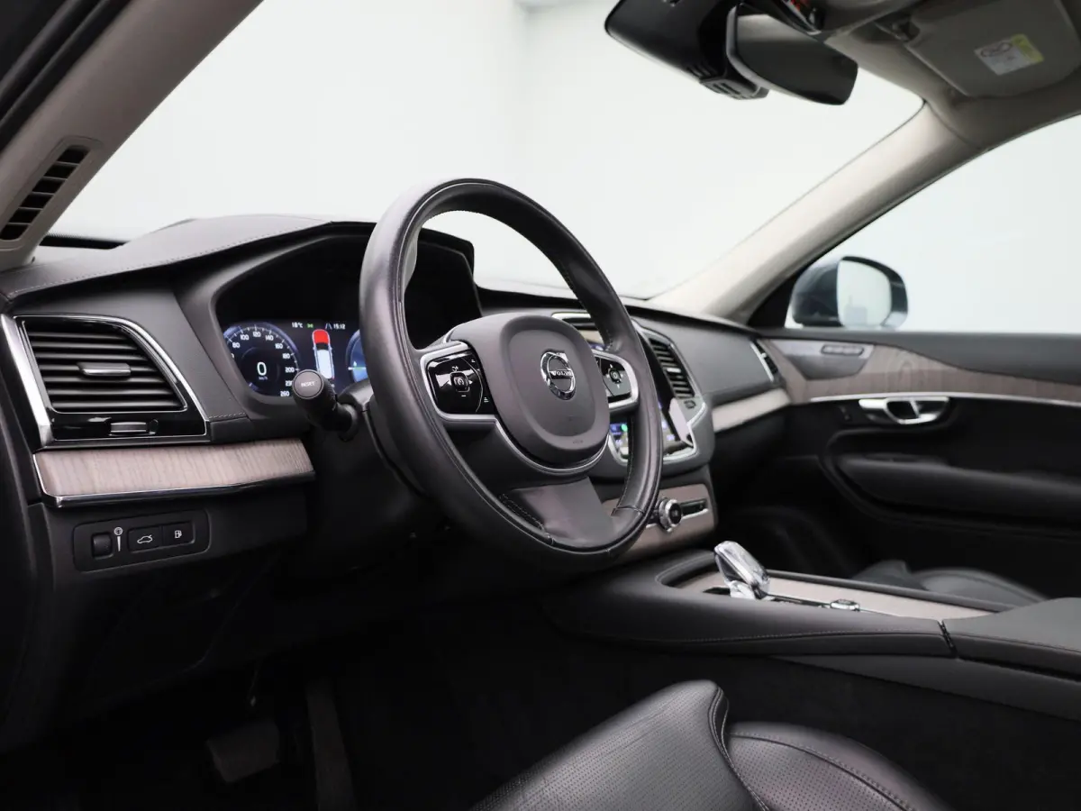 2.0 T8 Recharge AWD Inscription Exclusive | Automaat | Luchtvering | Adaptieve Cruise Stop&Go | Navigatie |  Head-up Display | 360° Camera | Panoramadak | Nappa Leder | Massage Stoelen | St