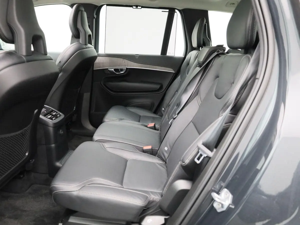 2.0 T8 Recharge AWD Inscription Exclusive | Automaat | Luchtvering | Adaptieve Cruise Stop&Go | Navigatie |  Head-up Display | 360° Camera | Panoramadak | Nappa Leder | Massage Stoelen | St