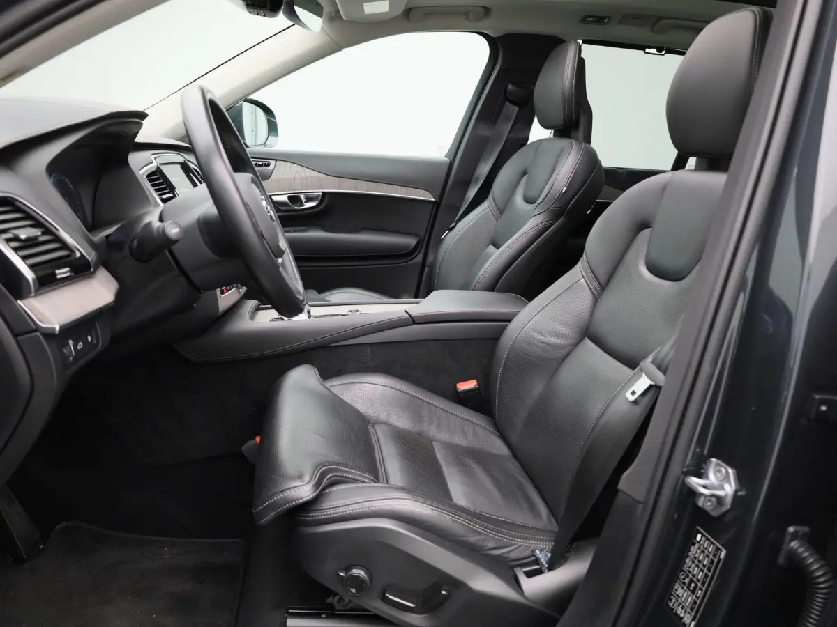 2.0 T8 Recharge AWD Inscription Exclusive | Automaat | Luchtvering | Adaptieve Cruise Stop&Go | Navigatie |  Head-up Display | 360° Camera | Panoramadak | Nappa Leder | Massage Stoelen | St