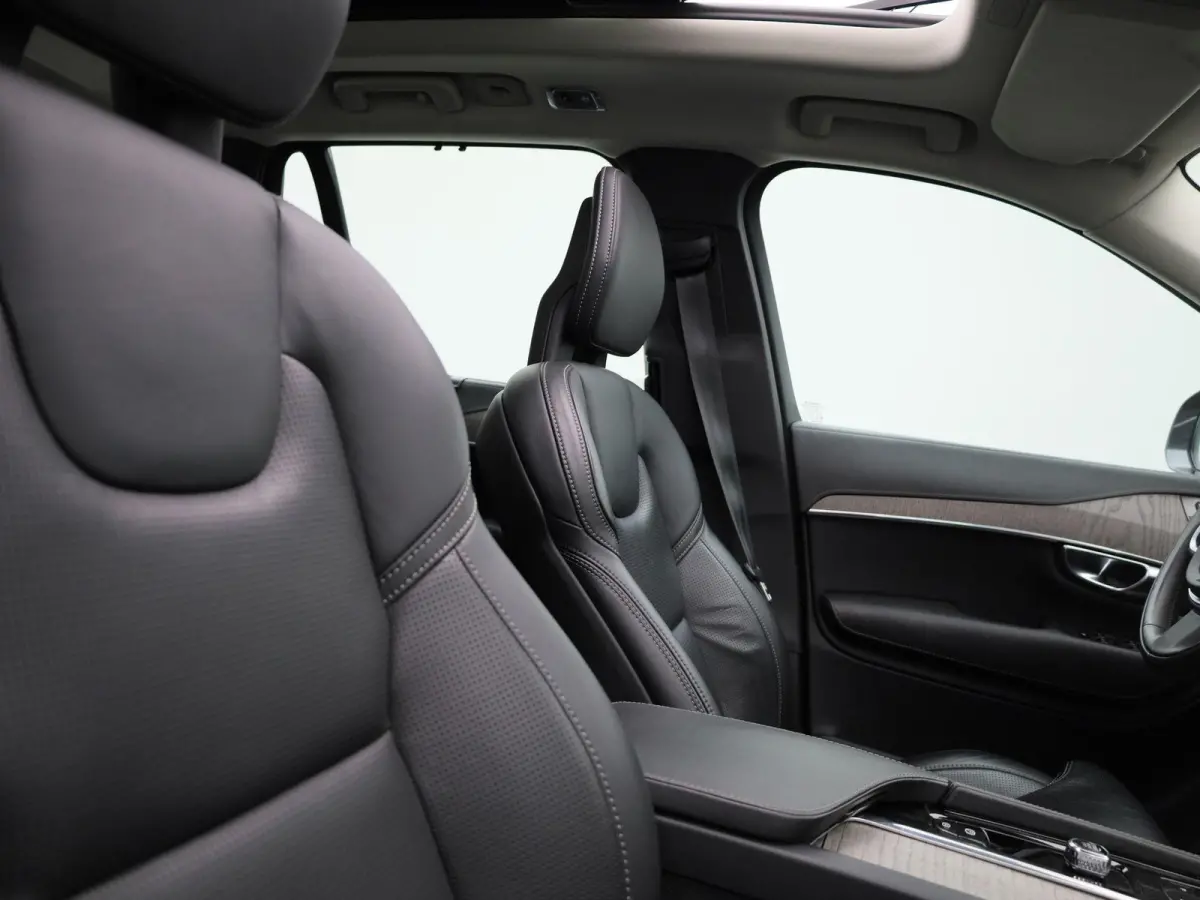 2.0 T8 Recharge AWD Inscription Exclusive | Automaat | Luchtvering | Adaptieve Cruise Stop&Go | Navigatie |  Head-up Display | 360° Camera | Panoramadak | Nappa Leder | Massage Stoelen | St