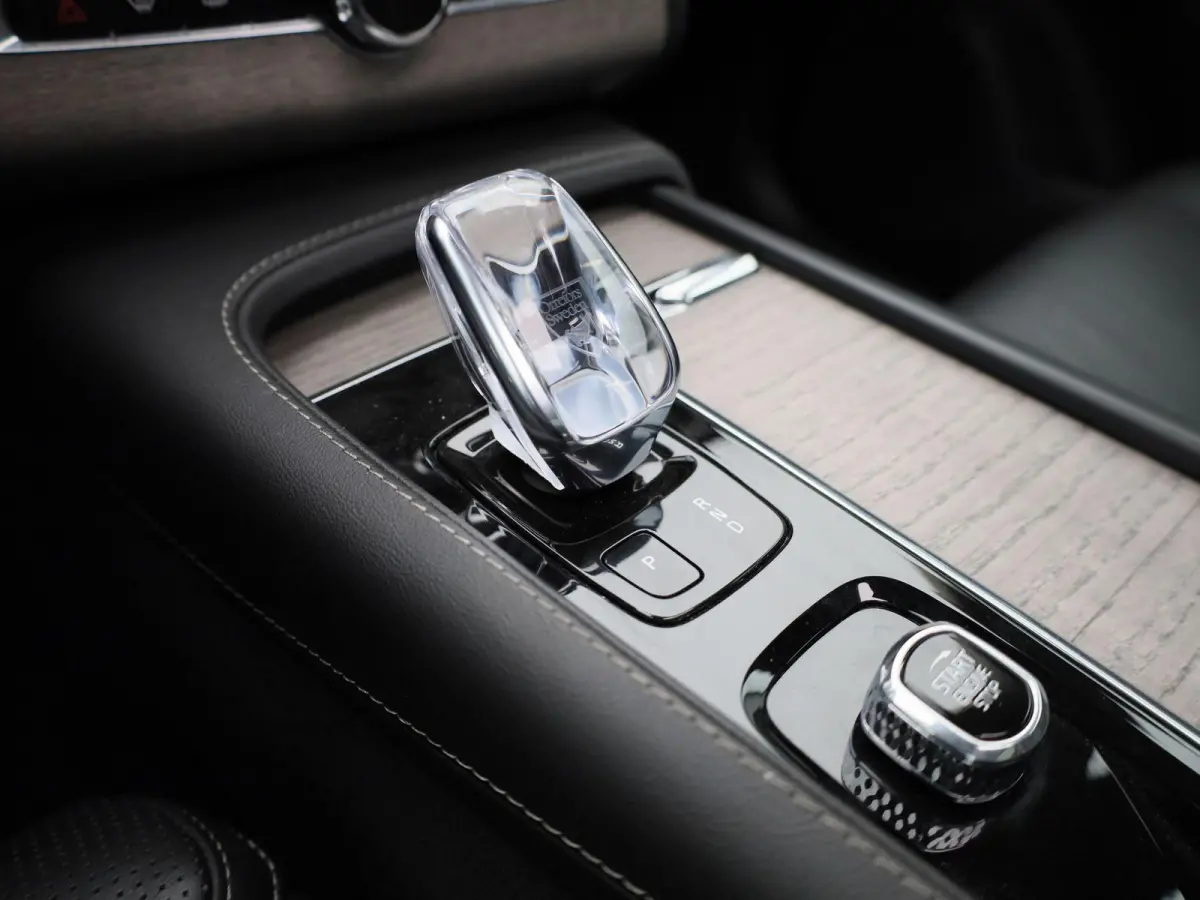 2.0 T8 Recharge AWD Inscription Exclusive | Automaat | Luchtvering | Adaptieve Cruise Stop&Go | Navigatie |  Head-up Display | 360° Camera | Panoramadak | Nappa Leder | Massage Stoelen | St
