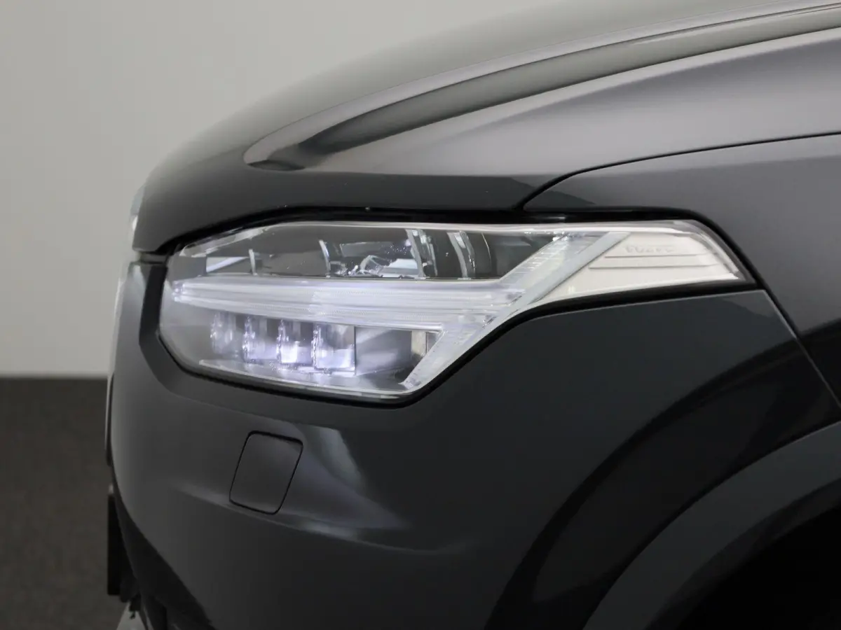 2.0 T8 Recharge AWD Inscription Exclusive | Automaat | Luchtvering | Adaptieve Cruise Stop&Go | Navigatie |  Head-up Display | 360° Camera | Panoramadak | Nappa Leder | Massage Stoelen | St