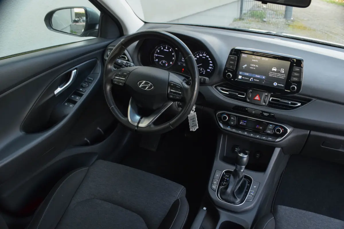 1.0 T-GDi MHEV Comfort Smart / Cruise Control/ Touch Navigatie/ Phonebox/ Verwarmbare stoelen/ 100kW (136PK)