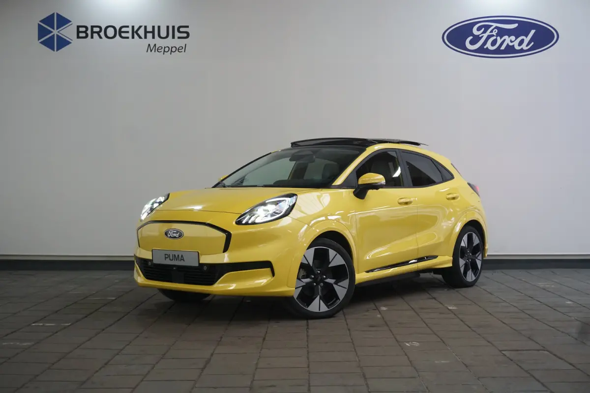 Premium 44 kWh | Ford Voorraad, Snel Leverbaar! | Driver Assistance Pack | Winter Pack | Panoramadak | 19 Inch |