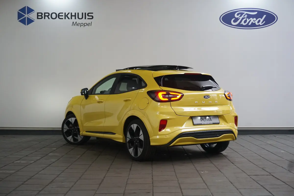 Premium 44 kWh | Ford Voorraad, Snel Leverbaar! | Driver Assistance Pack | Winter Pack | Panoramadak | 19 Inch |