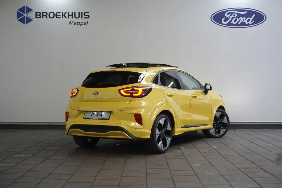 Premium 44 kWh | Ford Voorraad, Snel Leverbaar! | Driver Assistance Pack | Winter Pack | Panoramadak | 19 Inch |