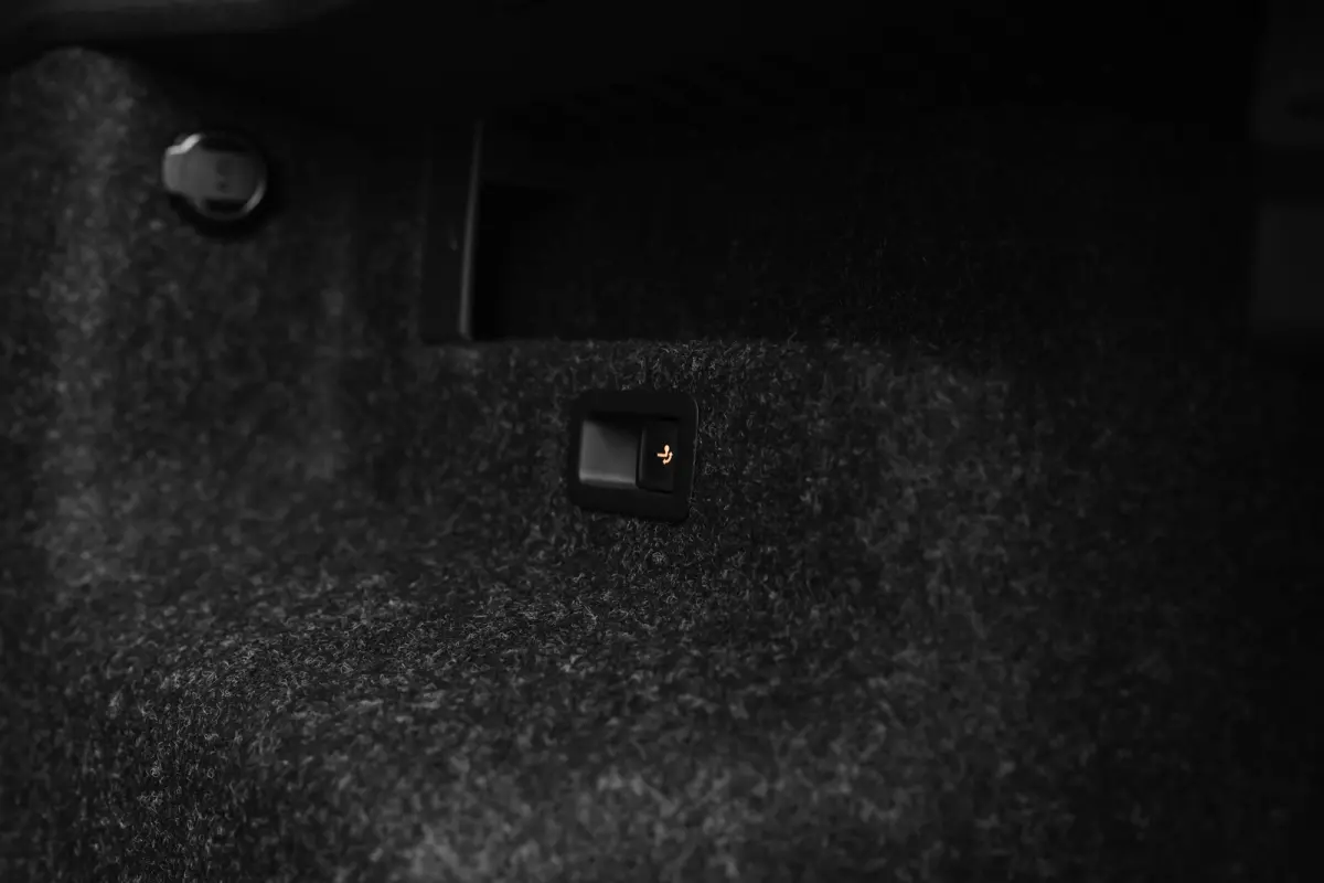 Sportline | Chrome interieur accenten | Driving mode select | LED interieurverlichting inclusief sfeerverlichting