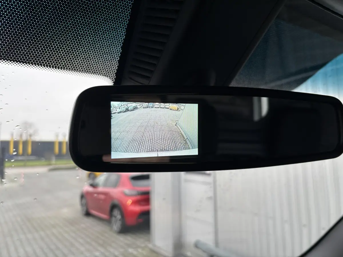 211 1.9 CDI L2H2 FWD*ECC*CAMERA*3PERSOONS*TEL*