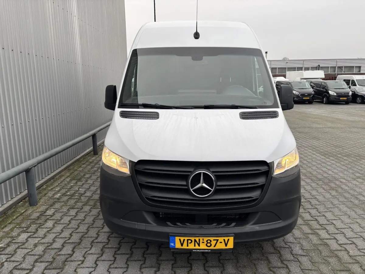 211 1.9 CDI L2H2 FWD*ECC*CAMERA*3PERSOONS*TEL*