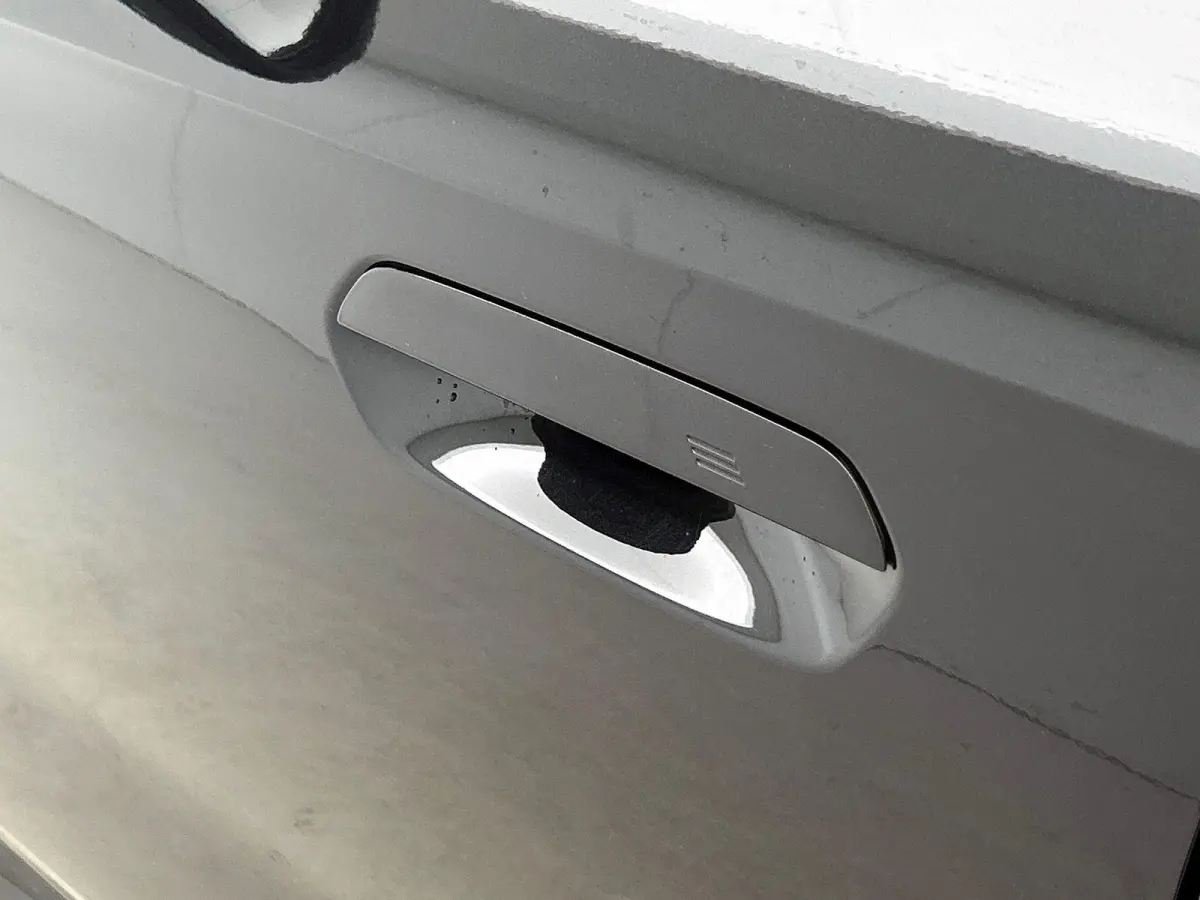 sDrive18i M-SPORT | SHADOW-LINE | CARPLAY | CAMERA