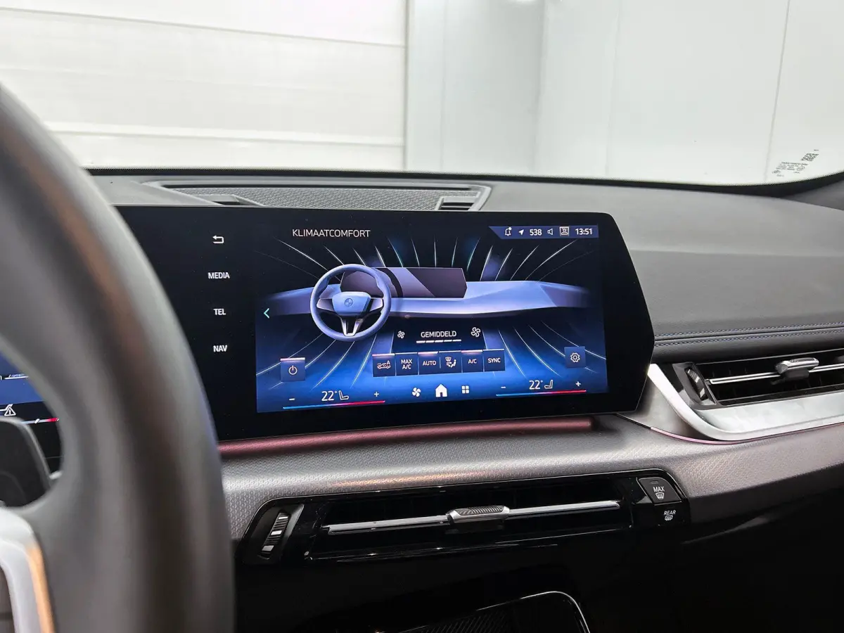 sDrive18i M-SPORT | SHADOW-LINE | CARPLAY | CAMERA