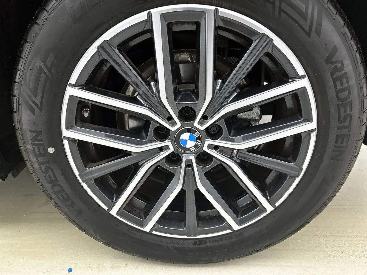 sDrive18i M-SPORT | SHADOW-LINE | CARPLAY | CAMERA