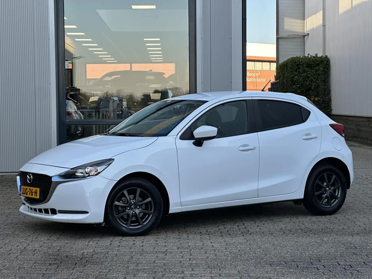 1.5 Skyactiv-G Luxury | Apple Carplay/PDC/Navi/LED koplamp/Climate Control