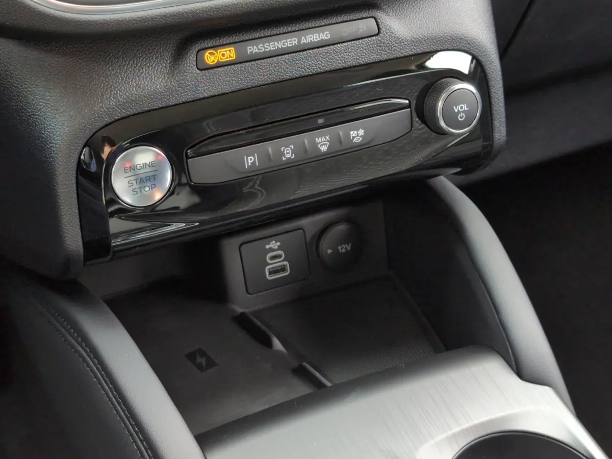 2.5 PHEV Titanium | Achteruitrijcamera | Apple Carplay/Android Auto|telefoonintegratie premium | Autonomous Emergency Braking