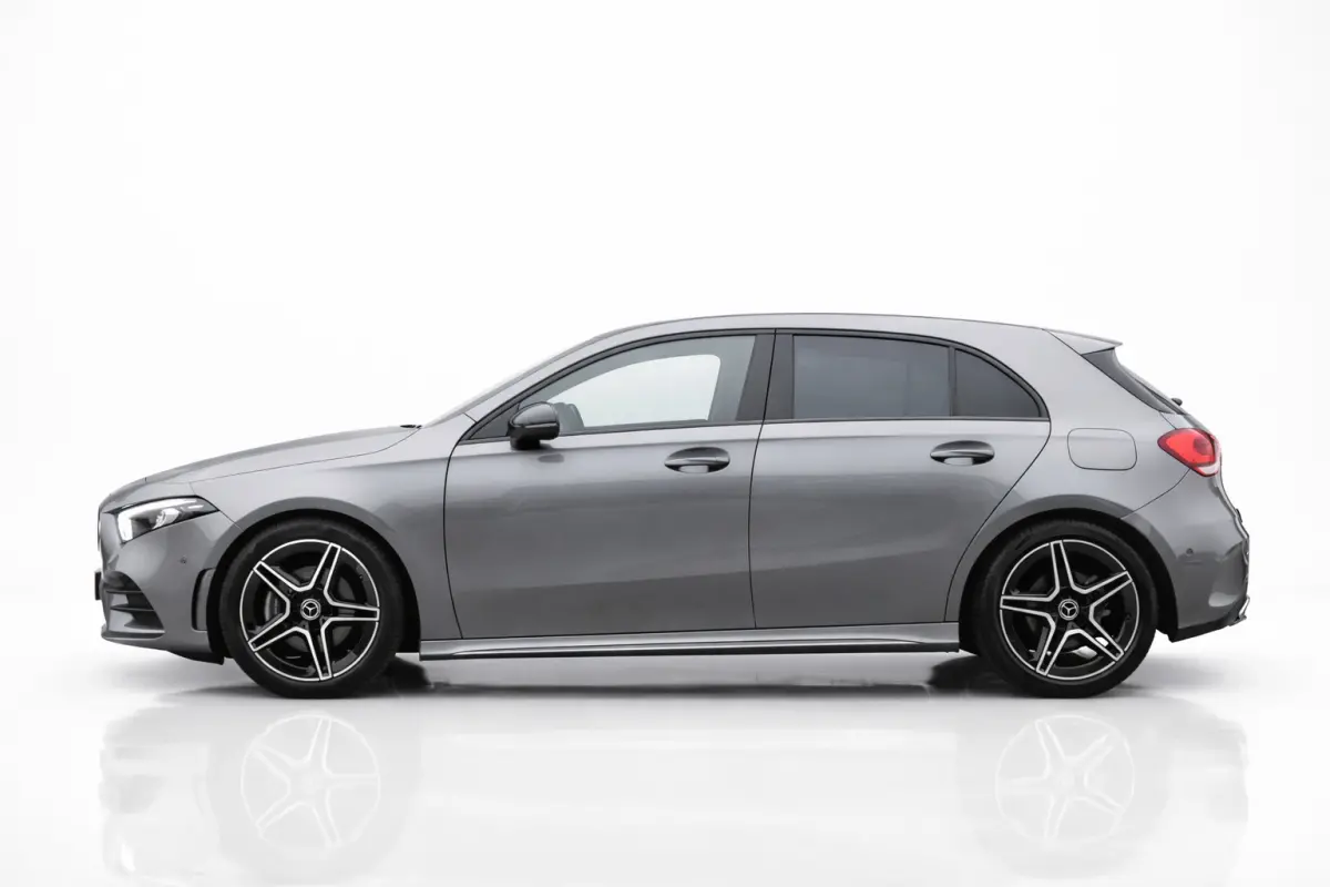 180 AMG NIGHT | SFEERVERLICHTING | APPLE CARPLAY | CAMERA | ANDROID AUTO | NAP | DEALER ONDERHOUDEN