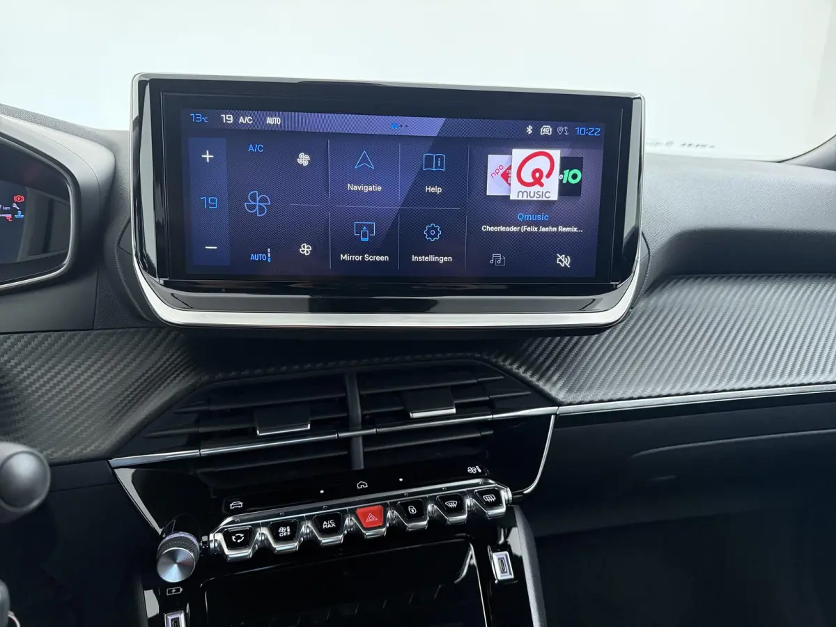1.2 Hybrid 136 Allure | Automaat | Camera | Apple CarPlay | Navi |