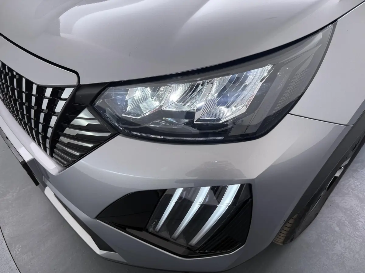 1.2 Hybrid 136 Allure | Automaat | Camera | Apple CarPlay | Navi |