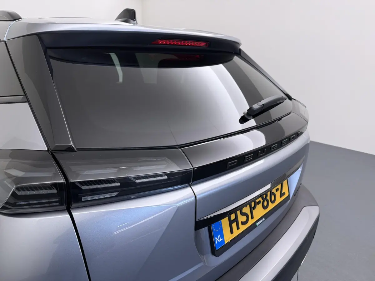 1.2 Hybrid 136 Allure | Automaat | Camera | Apple CarPlay | Navi |