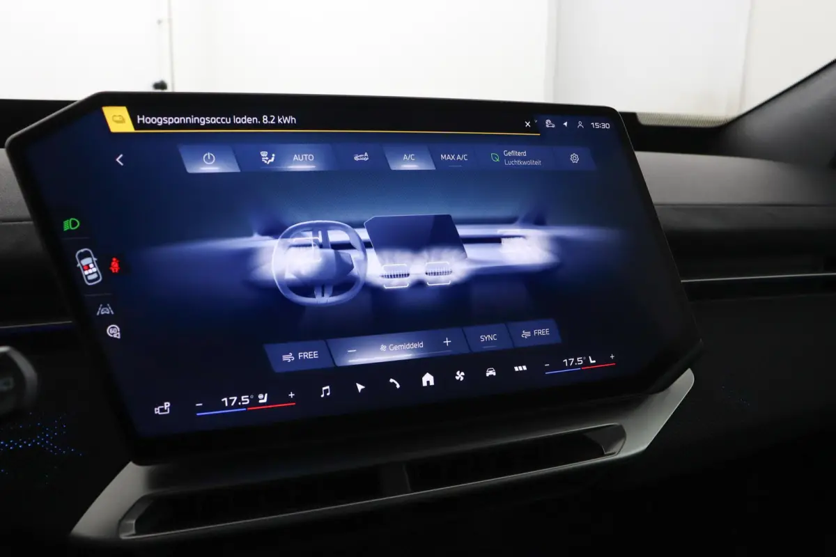 50 xDrive | SOH 100% | M Sportpakket Pro | Innovation Pack | Panoramadak