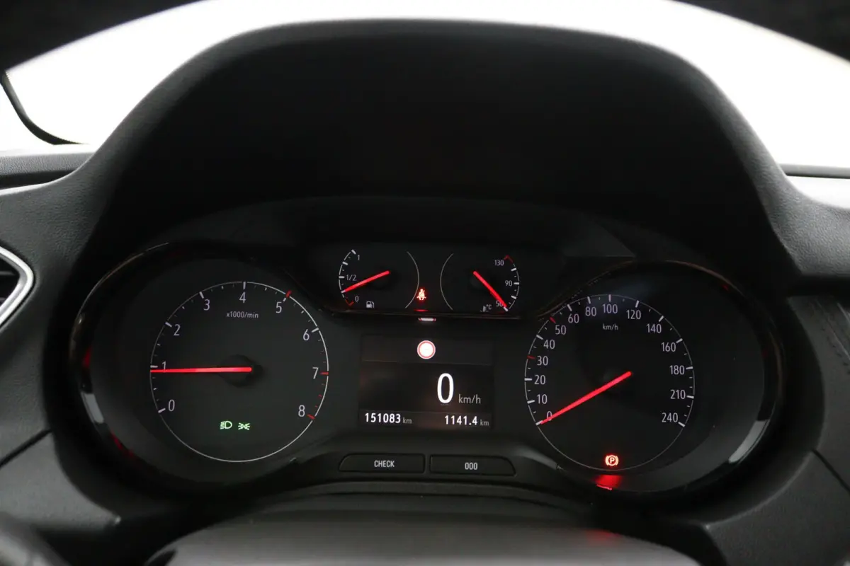 1.2 Turbo Business*ACC*CRUISE*NAVI*HAAK*CARPLAY*