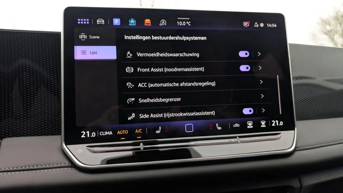1.5 eTSI 150pk DSG Life Edition | Panoramadak | Camera | App Connect