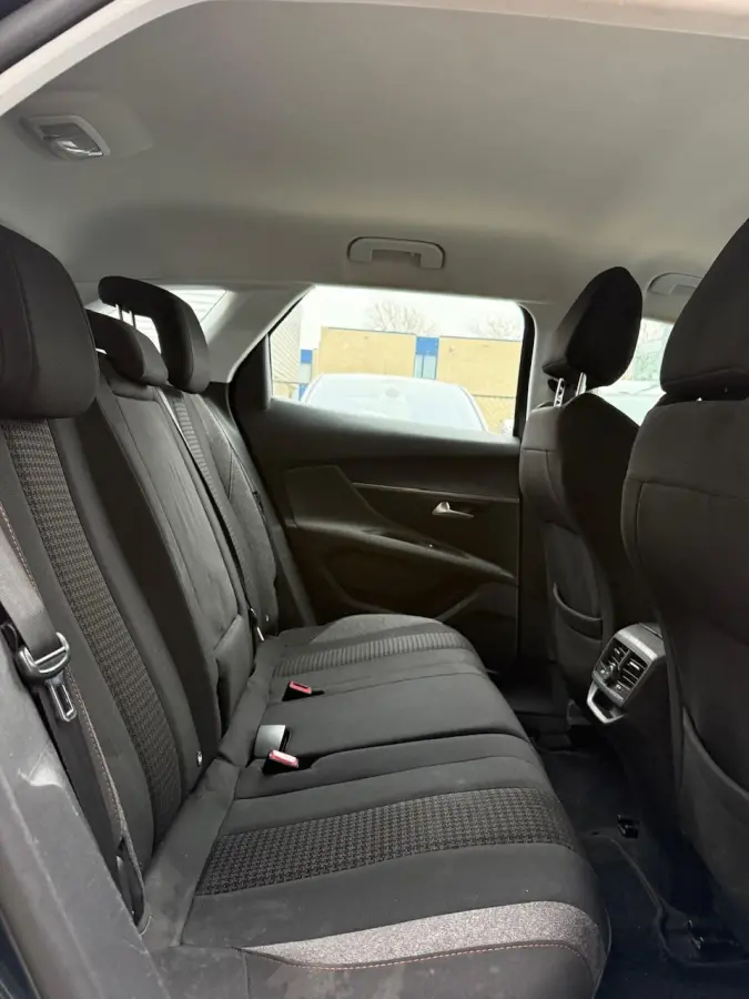 1.2 Benzine | 5 zitplaatsen | Hoge instap
